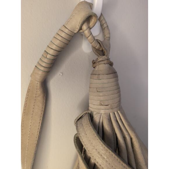 Free people boho opal sling backpack - Picture 5 of 12